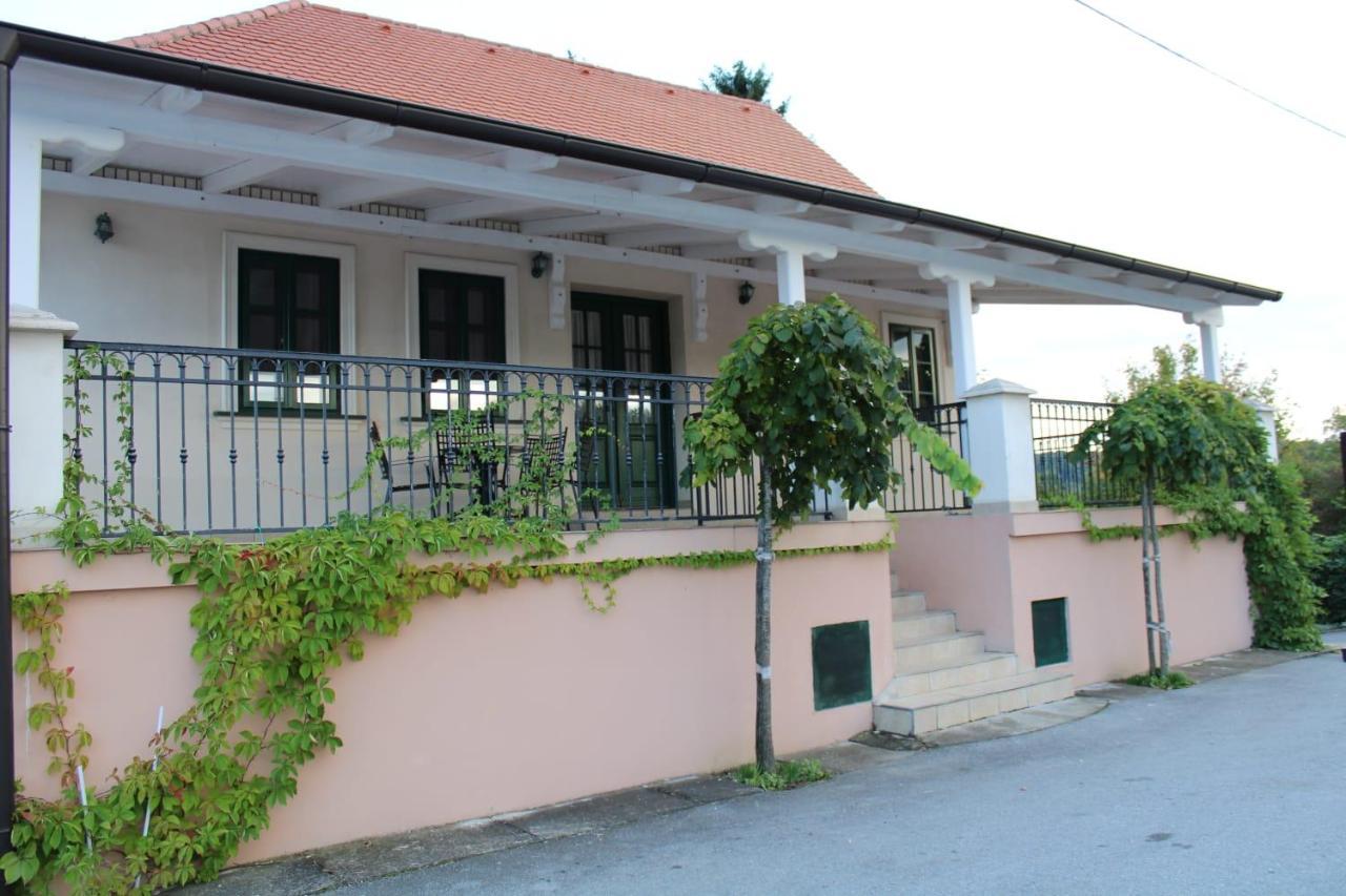Taverna 1860 Rooms & Apartments Donja Zelina Luaran gambar