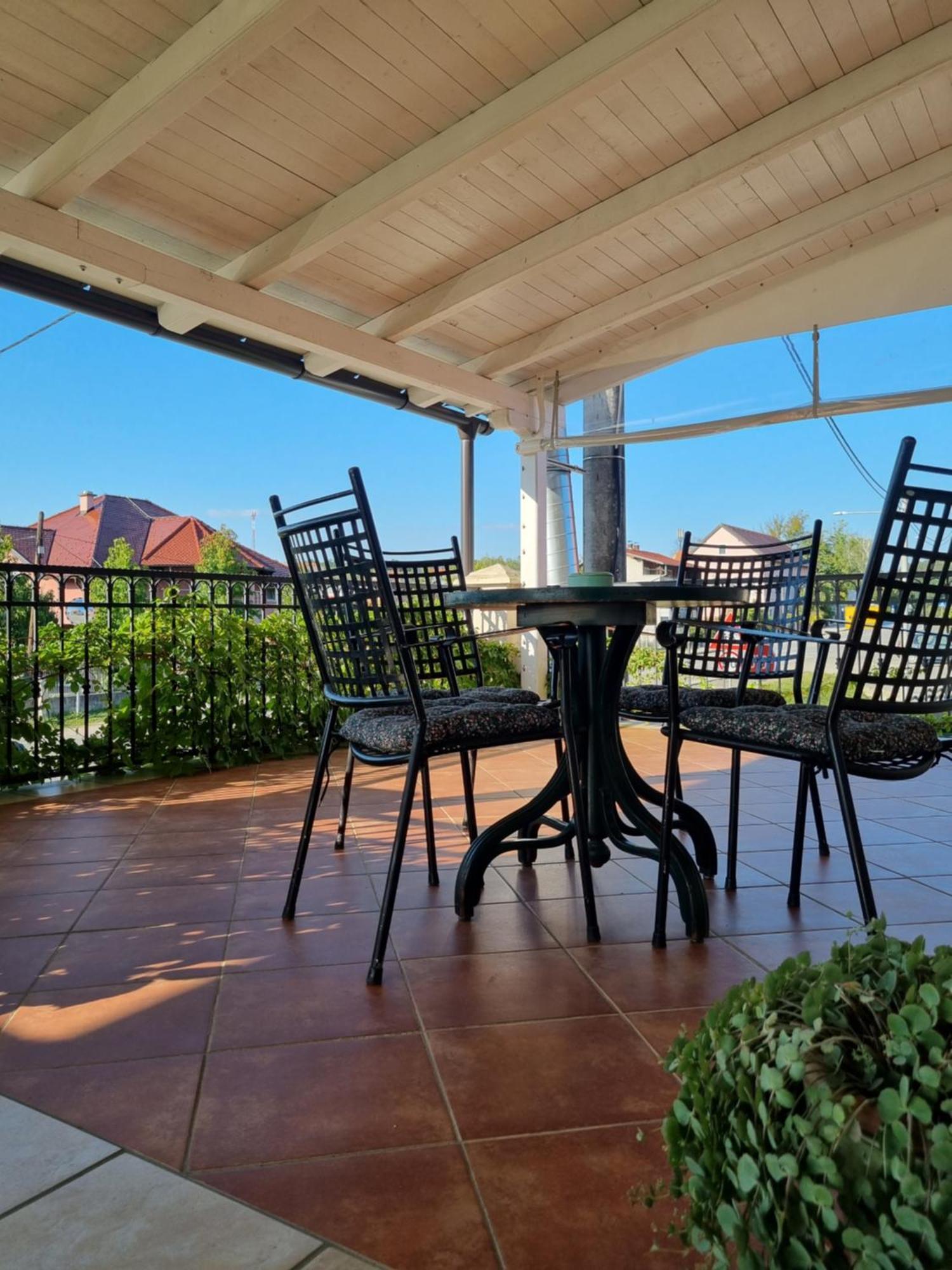 Taverna 1860 Rooms & Apartments Donja Zelina Luaran gambar